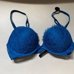 NWT bombshell shine sparkle blue 💙✨